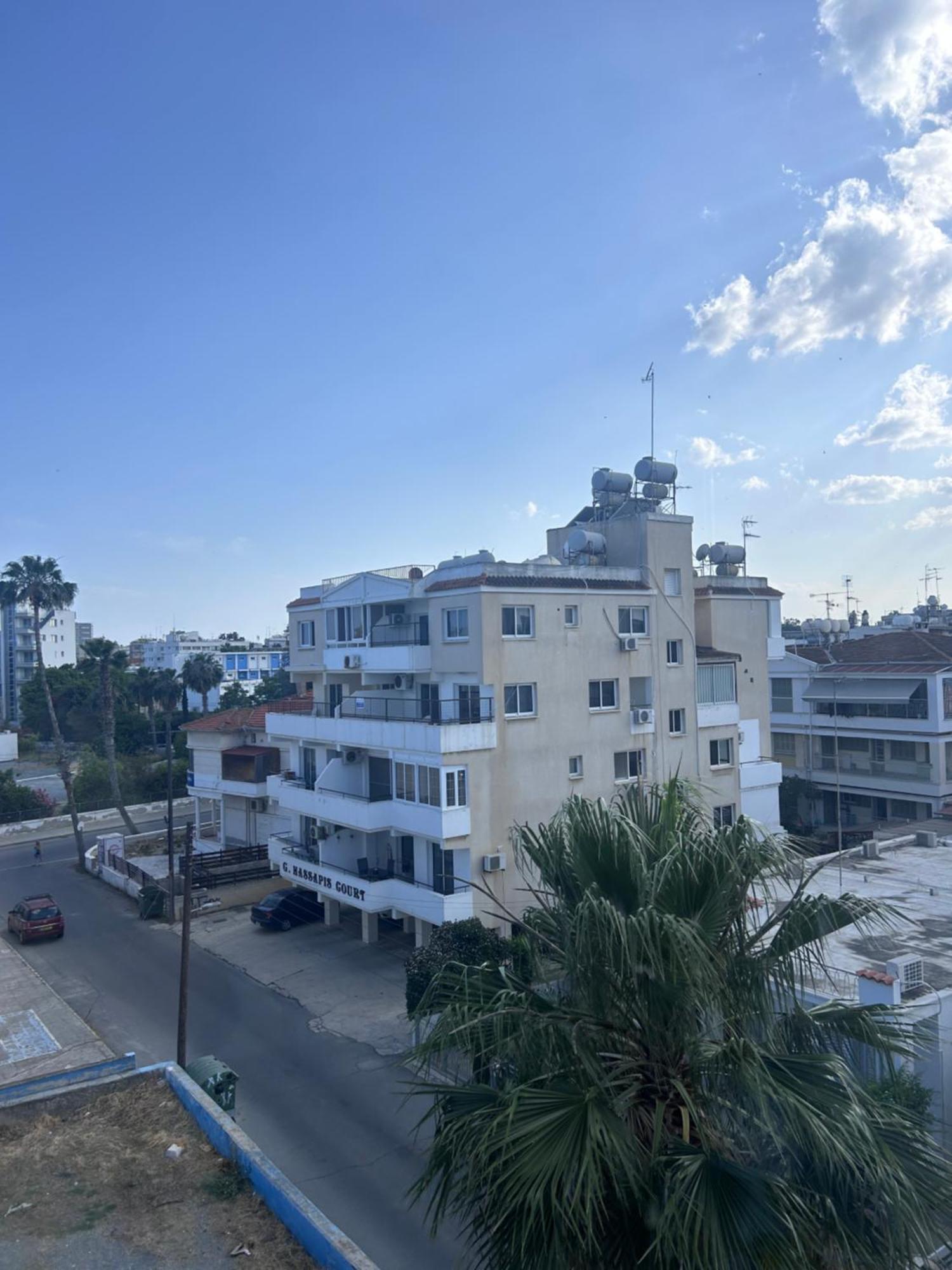 Alex Residence Ларнака Екстер'єр фото
